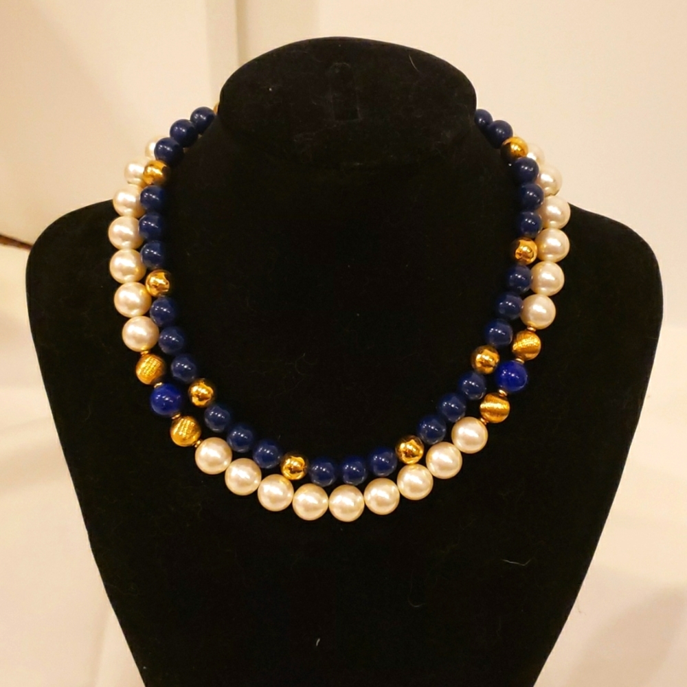 Vintage set blue beaded necklaces